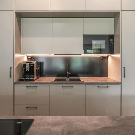 Aurora Modern Aparment